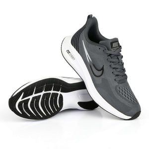 NIKE Zoom Vomero 9X